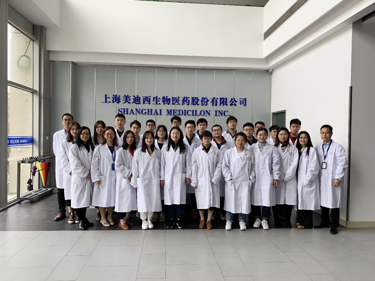 走进J9集团，与学子共话成长