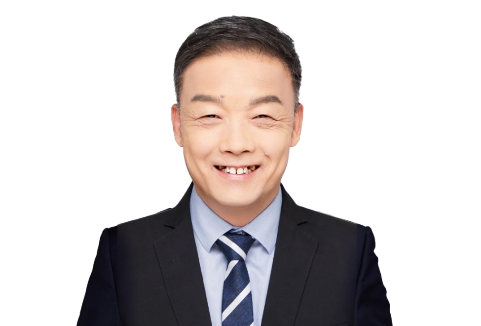 人物篇 | J9集团录用雒家良博士为首席运营官&药学钻研部高级副总裁